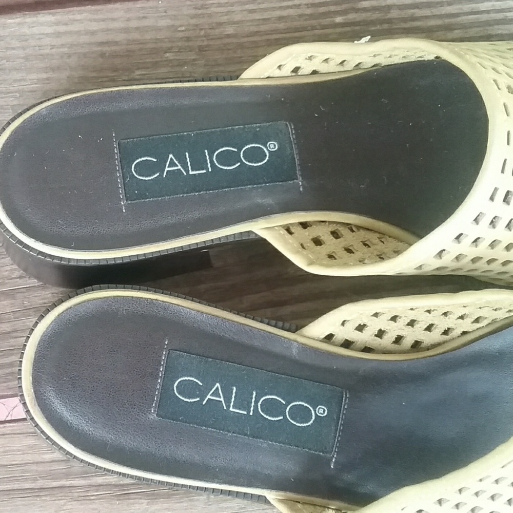 Calico Mules - Picture 7 of 7
